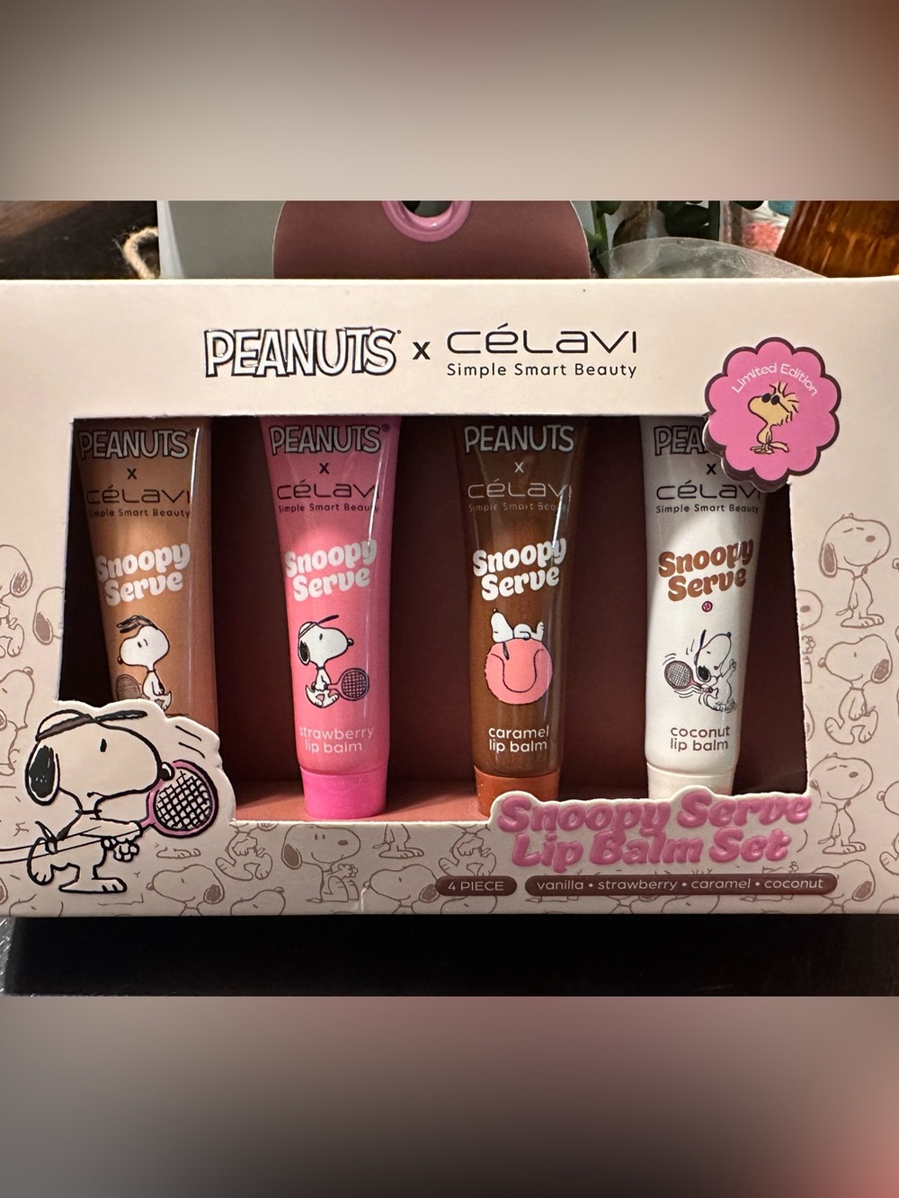 Peanuts x célavi Snoopy Serve Lip Balm Set - Pink, Brown, White
